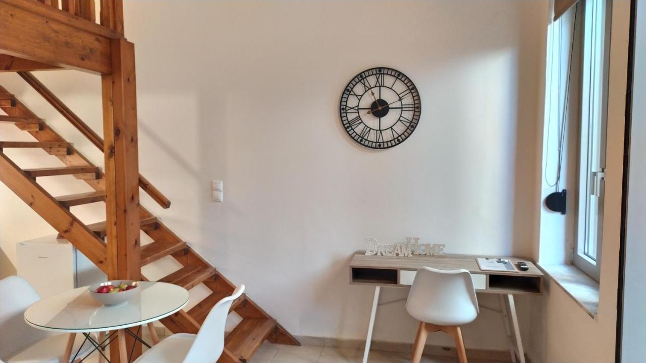 Uni Island - City Center Suites Ираклион Экстерьер фото